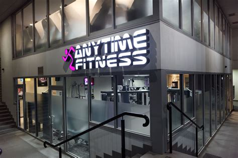 1855 Holmes St Livermore CA 94550. . Anytime fitness busy times